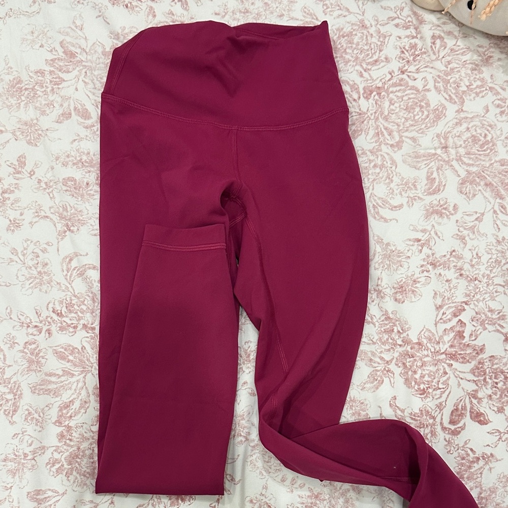 Lululemon Fuchsia High-Waisted Leggings